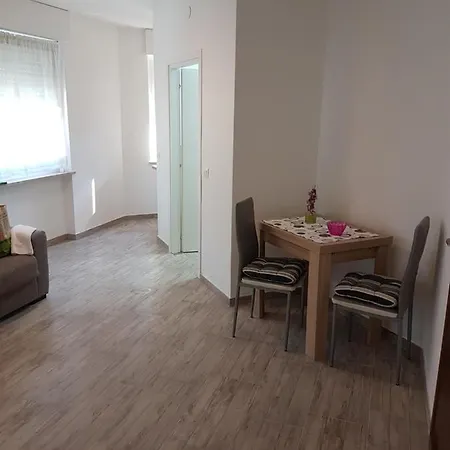 Apartamento Giuchry *